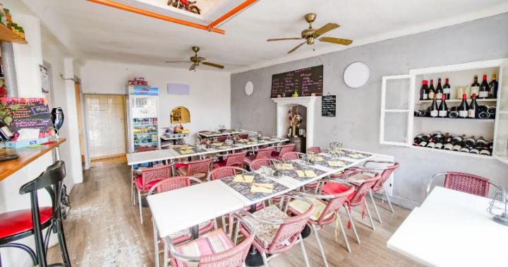 L'endroit idéal pour se relaxer et déguster de délicieux plats faits maison